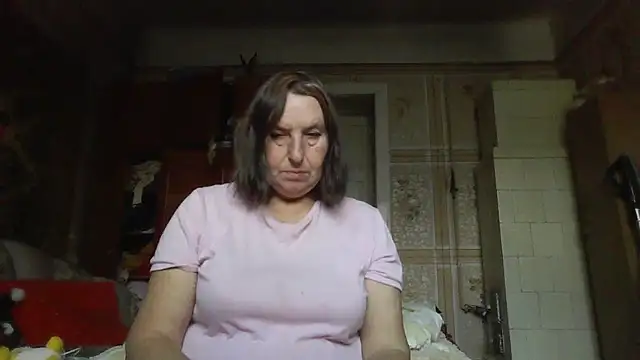 Snapshot of AnnaLive570 chatting on October 29, 2025, 12:59 pm AnnaLive570 online show from October 29, 2025, 12:59 pm