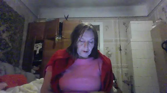 Snapshot of AnnaLive570 chatting on November 12, 2025, 9:40 pm AnnaLive570 online show from November 12, 2025, 9:40 pm