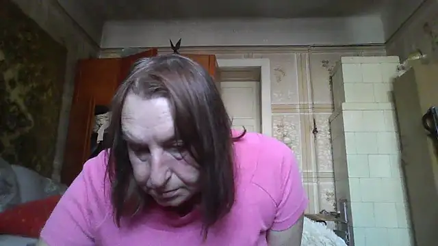 Snapshot of AnnaLive570 chatting on November 15, 2025, 11:36 am AnnaLive570 online show from November 15, 2025, 11:36 am