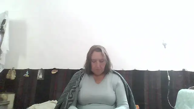 AnnaLive570 online show from May 20, 2026, 1:19 pm