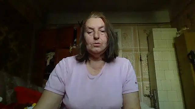 Snapshot of AnnaLive570 chatting on October 28, 2025, 12:37 pm AnnaLive570 online show from October 28, 2025, 12:37 pm