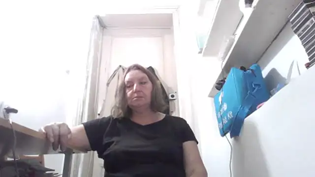 AnnaLive570 online show from May 18, 2026, 11:04 am