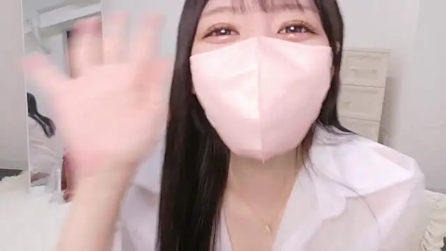 roachan  online show from March 10, 2026, 1:15 pm