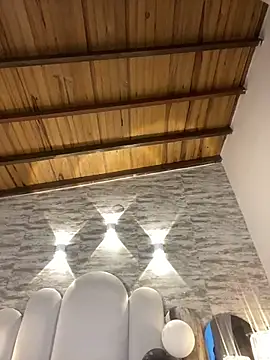 Snapshot of Kristy1_ chatting on October 27, 2025, 11:11 am Kristy1 online show from October 27, 2025, 11:11 am