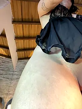 Snapshot of Kristy1_ chatting on November 16, 2025, 11:15 am Kristy1 online show from November 16, 2025, 11:15 am