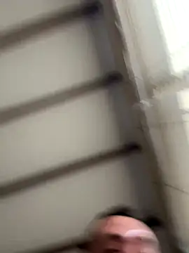 Snapshot of Esteban121222 chatting on December 15, 2025, 12:44 pm Esteban121222 online show from December 15, 2025, 12:44 pm