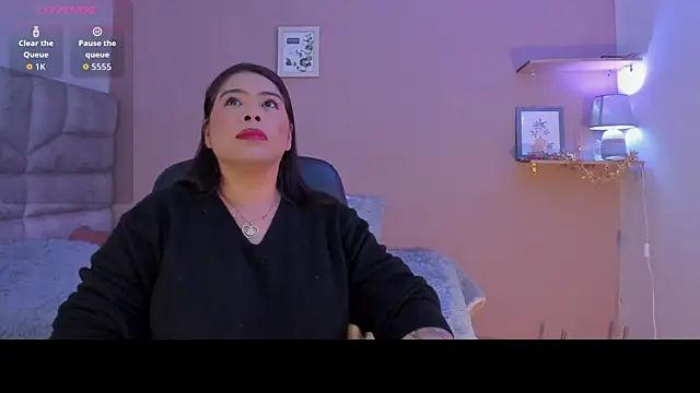 Snapshot of roselyn_caprice chatting on September 30, 2025, 9:04 am roselyn caprice online show from September 30, 2025, 9:04 am