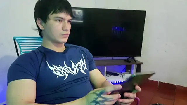 ErickWalton online show from October 24, 2025, 5:28 am