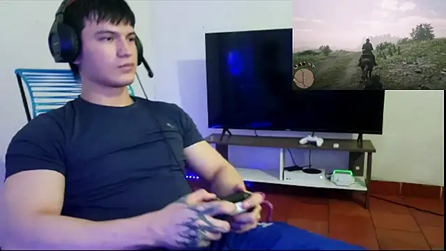 ErickWalton online show from November 8, 2025, 5:22 am