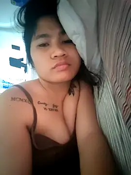 Snapshot of chandice30 chatting on April 5, 2026, 6:31 am chandice30 online show from April 5, 2026, 6:31 am