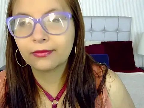 Snapshot of Amber_Rouge_ chatting on September 24, 2025, 12:22 pm Amber Rouge online show from September 24, 2025, 12:22 pm