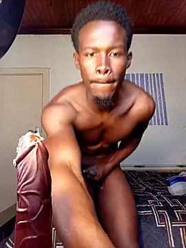 donchico0 online show from October 24, 2025, 8:13 am