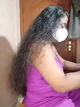 Snapshot of Angel_6531 chatting on February 17, 2026, 6:05 pm Angel 6531 online show from February 17, 2026, 6:05 pm