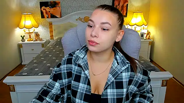 Snapshot of OmniaSher chatting on September 29, 2025, 8:32 am OmniaSher online show from September 29, 2025, 8:32 am