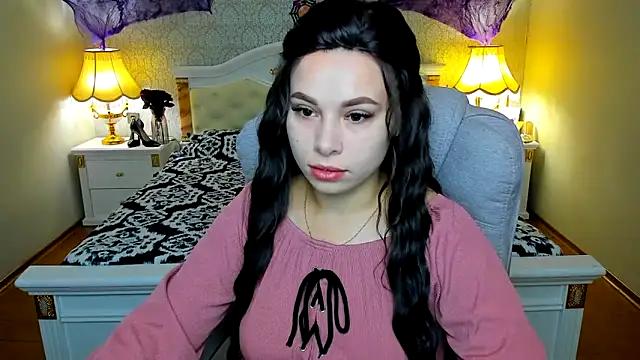 Snapshot of OmniaSher chatting on October 26, 2025, 11:10 am OmniaSher online show from October 26, 2025, 11:10 am