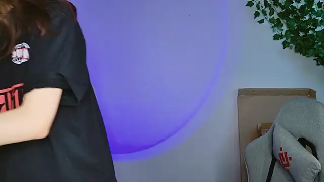 Snapshot of Yoka_paradoXXX chatting on September 23, 2025, 5:14 am Yoka paradoXXX online show from September 23, 2025, 5:14 am