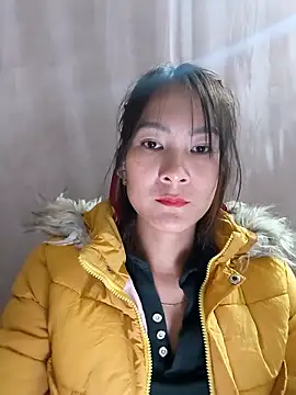 Snapshot of Yumyum_kiw chatting on November 21, 2025, 2:38 pm Yumyum kiw online show from November 21, 2025, 2:38 pm