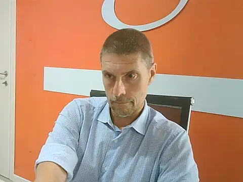 Snapshot of max79ve31 chatting on September 10, 2025, 3:44 pm max79ve31 online show from September 10, 2025, 3:44 pm