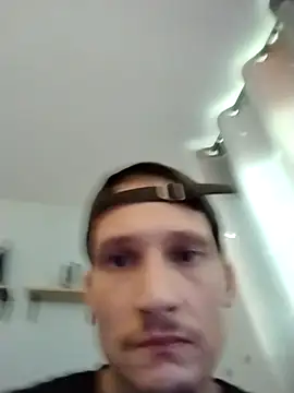 alexxfcuk online show from September 11, 2025, 7:47 pm