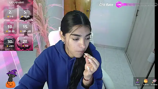 Snapshot of amarasilk_ chatting on October 22, 2025, 10:36 am amarasilk online show from October 22, 2025, 10:36 am