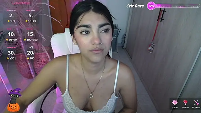 Snapshot of amarasilk_ chatting on November 12, 2025, 12:42 pm amarasilk online show from November 12, 2025, 12:42 pm