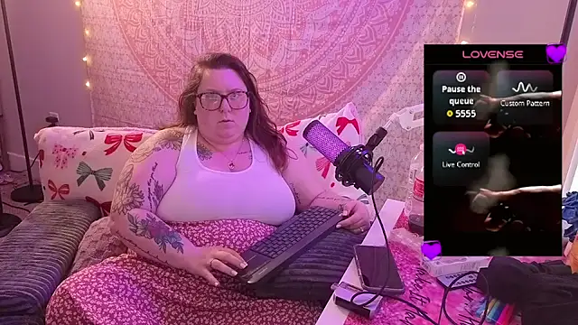 Snapshot of brookenicole3003 chatting on May 1, 2026, 10:15 pm brookenicole3003 online show from May 1, 2026, 10:15 pm