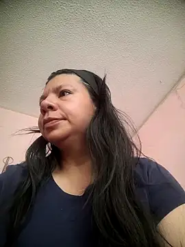 kinky momm online show from February 12, 2026, 2:50 pm