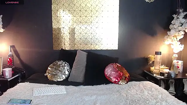 kinky momm online show from January 15, 2026, 3:15 pm