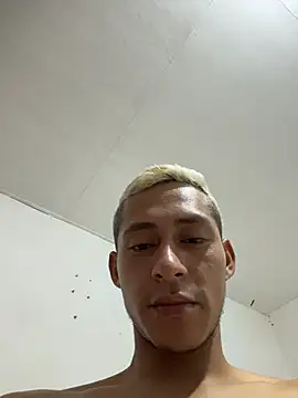 Boy hot- online show from April 2, 2026, 7:26 am