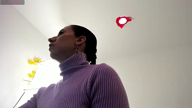 Biancamirage3 online show from November 30, 2025, 6:36 am