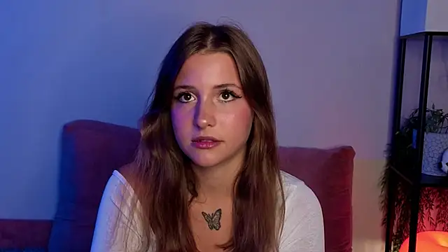 Snapshot of LoveSeekins chatting on November 10, 2025, 7:19 pm LoveSeekins online show from November 10, 2025, 7:19 pm