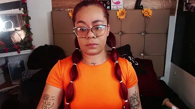 MIA  SPENCER online show from January 15, 2026, 7:06 pm