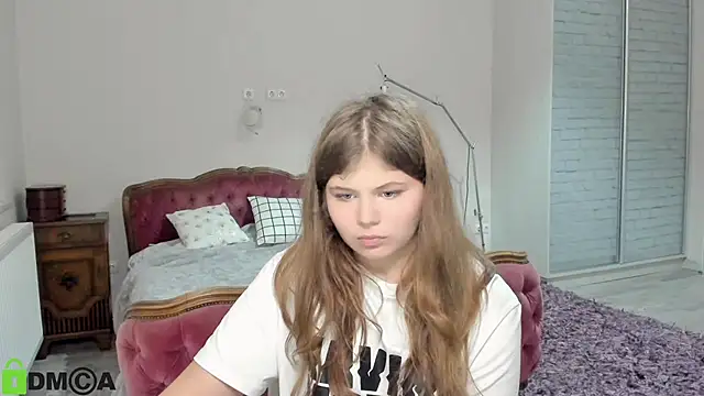 Lilly Jess online show from November 25, 2025, 9:04 pm