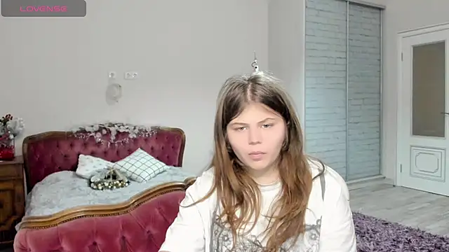 Lilly Jess online show from December 21, 2025, 8:53 pm