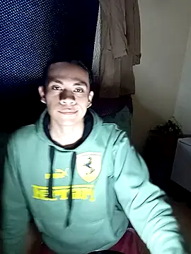 Snapshot of kittymutant99 chatting on December 22, 2025, 8:42 pm kittymutant99 online show from December 22, 2025, 8:42 pm