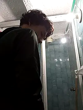 Snapshot of kittymutant99 chatting on February 21, 2026, 11:07 pm kittymutant99 online show from February 21, 2026, 11:07 pm