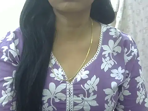 Snapshot of MISS_SOMIYA chatting on November 9, 2025, 8:46 pm MISS SOMIYA online show from November 9, 2025, 8:46 pm