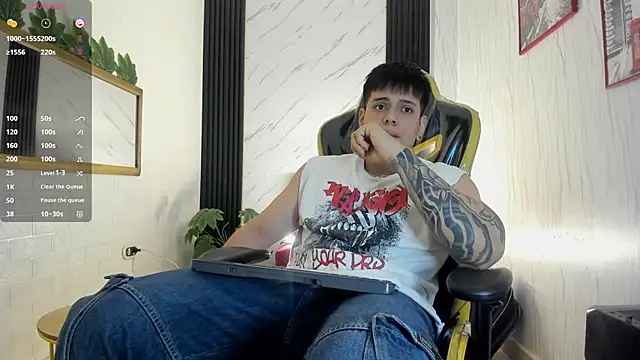 xKevyn online show from October 28, 2025, 12:37 pm