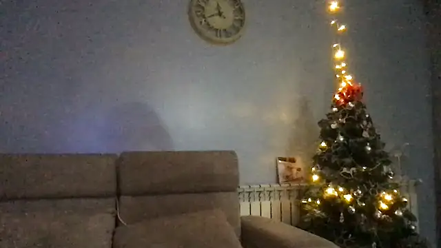 Pyrelissa online show from January 11, 2026, 7:43 pm