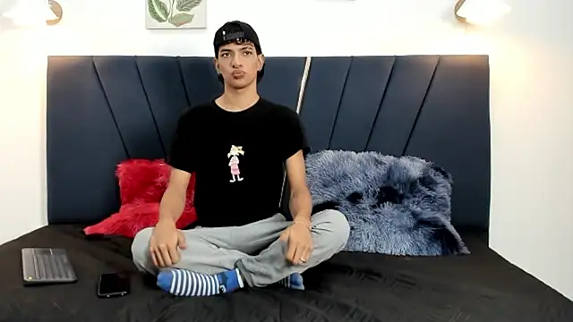 Snapshot of maicol_cum23 chatting on October 2, 2025, 1:58 pm maicol cum23 online show from October 2, 2025, 1:58 pm