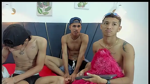 Snapshot of maicol_cum23 chatting on September 20, 2025, 1:21 am maicol cum23 online show from September 20, 2025, 1:21 am