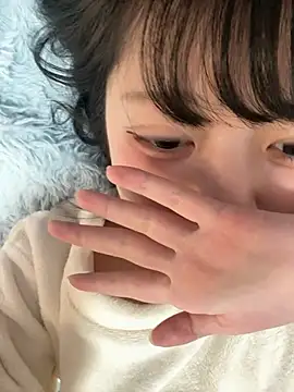 Snapshot of miko_nyan chatting on December 17, 2025, 4:39 am miko nyan online show from December 17, 2025, 4:39 am