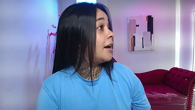 Snapshot of Black_roseee chatting on November 19, 2025, 3:17 am Black roseee online show from November 19, 2025, 3:17 am