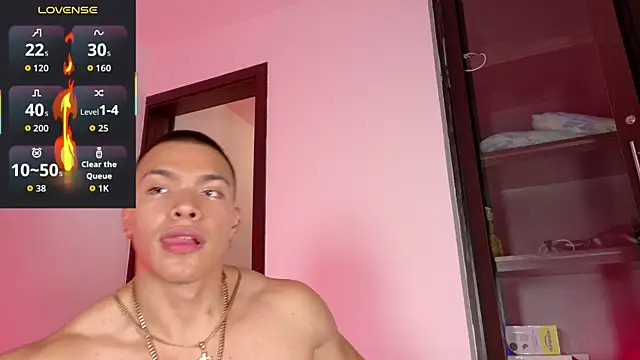 Snapshot of adriel_escalante chatting on June 2, 2026, 11:16 pm adriel escalante online show from June 2, 2026, 11:16 pm