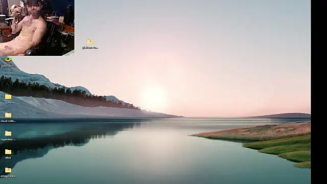 Snapshot of PeterHanglin chatting on April 14, 2026, 11:04 am PeterHanglin online show from April 14, 2026, 11:04 am