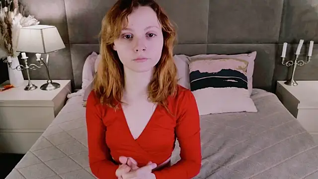 Snapshot of AlisHanson chatting on November 29, 2025, 11:10 am AlisHanson online show from November 29, 2025, 11:10 am