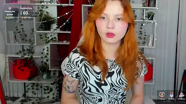 Snapshot of AlisHanson chatting on November 15, 2025, 11:03 am AlisHanson online show from November 15, 2025, 11:03 am