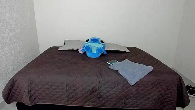 Snapshot of lustduo1 chatting on December 19, 2025, 11:18 pm lustduo1 online show from December 19, 2025, 11:18 pm