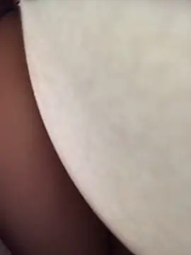 luzmelzinha online show from March 18, 2026, 4:41 pm