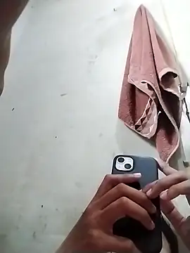 Snapshot of skylar_27 chatting on October 12, 2025, 5:42 am skylar 27 online show from October 12, 2025, 5:42 am